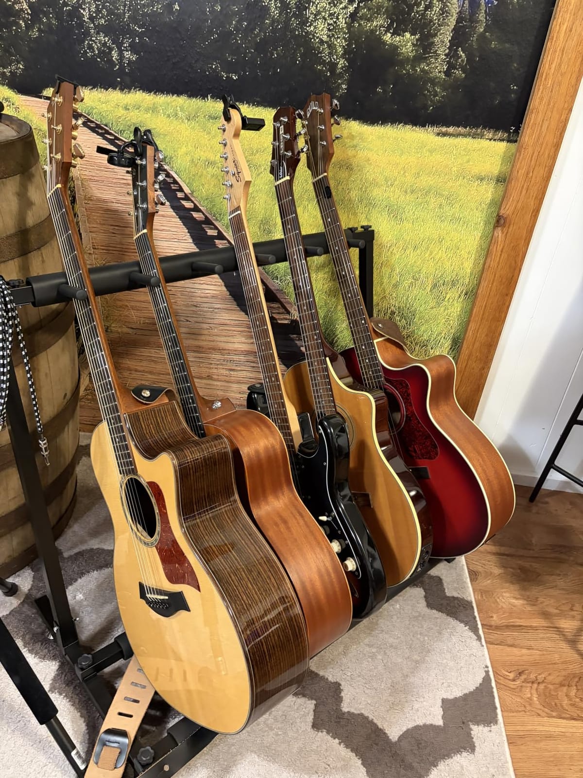 Kuyal 5 Holder Guitar Stand,Multi-Guitar Display Rack Folding Stand customer photo 2