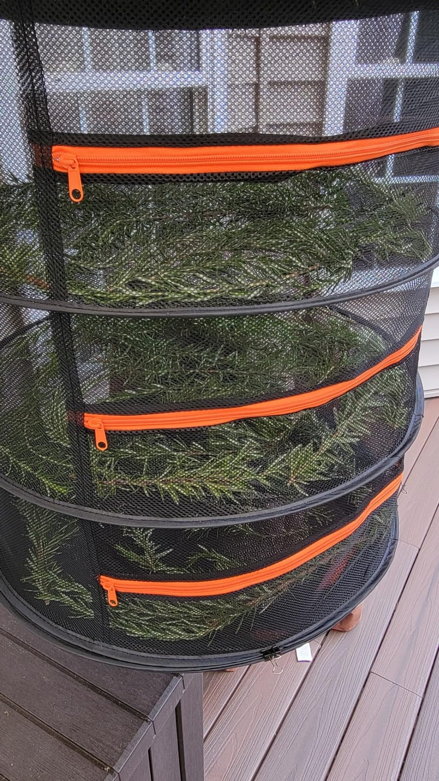 Desy & Feeci 4-Layer Herb Drying Rack - Collapsible Mesh Hanging Dryer Net for Herbs, Flowers, Tea, Fruits, and Vegetables - Includes S-Hook & Storage Bag (24