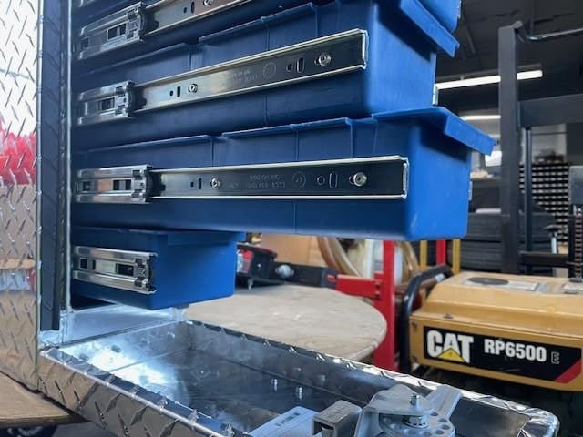 UWS EC20041 22-Inch Heavy-Wall Aluminum Truck Bed Tool Box with 5 Drawers customer photo 2
