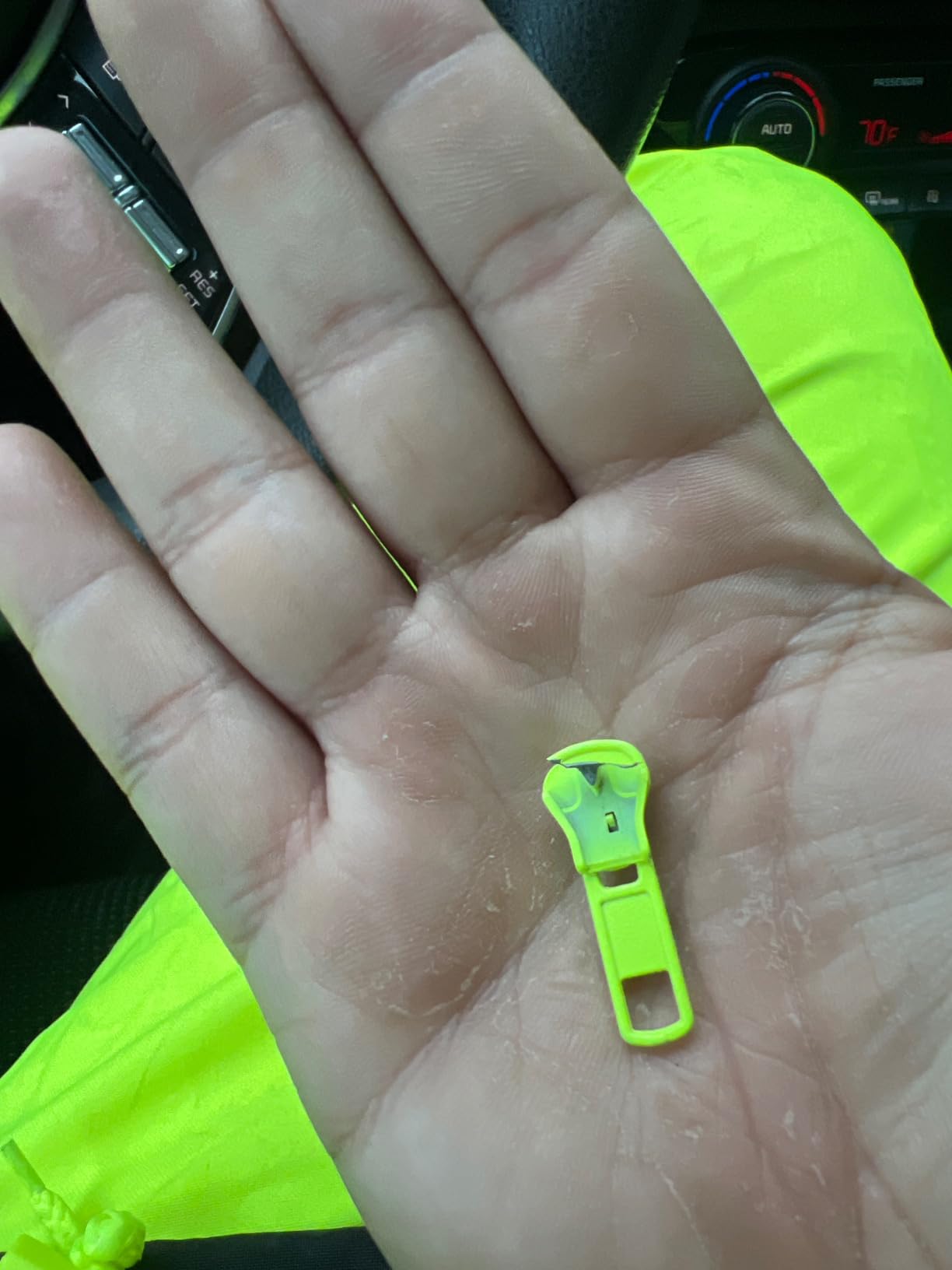 John Deere Hi-Visibility Rain Suit, ANSI Class 3, Poly Oxford with PU Backing, Hi-Vis Yellow/Black customer photo 1