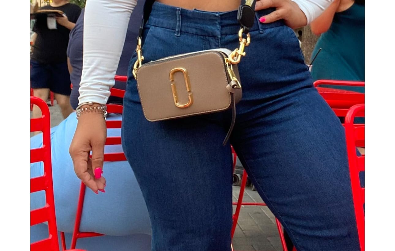 Marc Jacobs Women's The Snapshot customer photo 2