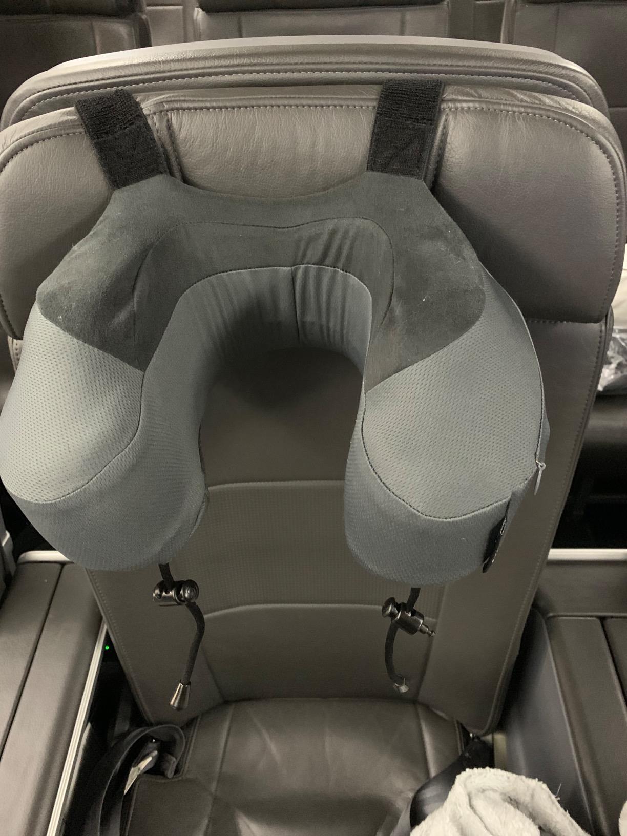 Cabeau Evolution S3 Travel Pillow - Memory Foam Neck Pillow for Airplane and Long Flights with Seat Straps for Head and Neck Support, 360 Degree Support (Steel Grey) customer photo 1