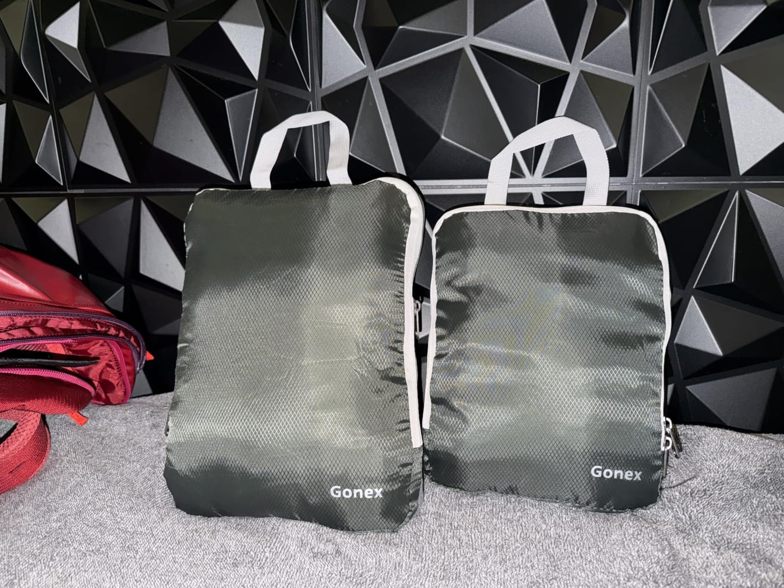 Gonex Compression Packing Cubes, 4-Piece Expandable Travel Organizers customer photo 2