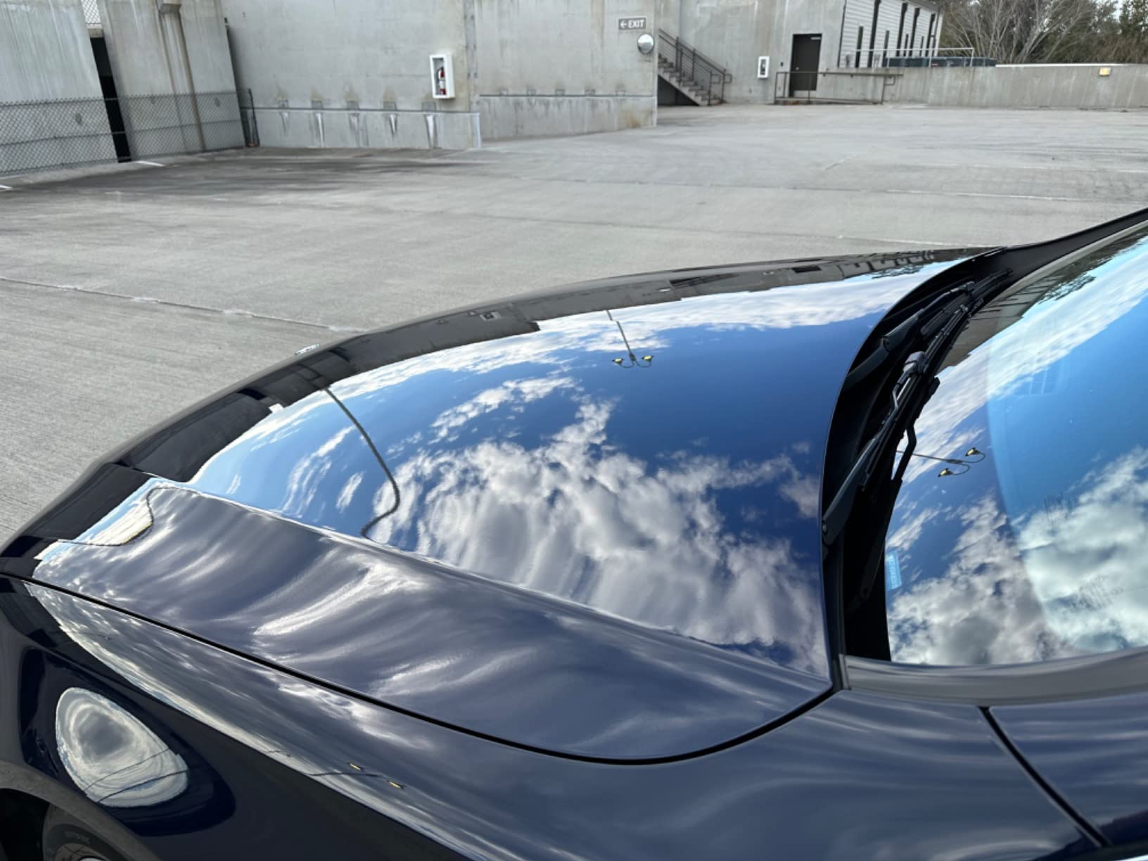 CARPRO CQUARTZ UK 3.0 - Ceramic Coating for Cars - (50ml Kit w/Reload 2.0) customer photo 2
