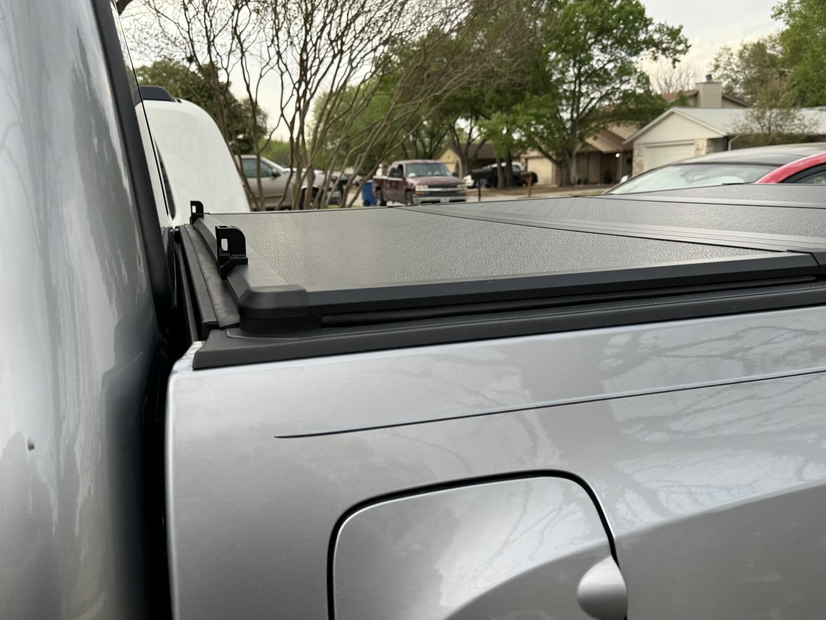 DNA MOTORING New Upgrade Truck Bed Top Hard Solid Tri-Fold Tonneau Cover Compatible with 16-19 Toyota Tacoma with 5Ft Bed, TTC-HARD-059 customer photo 1