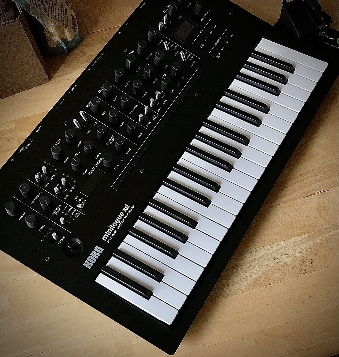 Korg minilogue xd 37-key Polyphonic Analog Synththesizer w/ 16-step Sequencer, 4 Voices and OLED Oscilloscope (MINILOGUEXD) customer photo 1