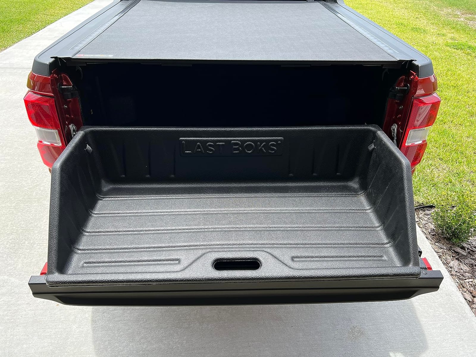 Full Size Truck Bed Cargo Box - Slides Out Onto Tailgate for Easy Access to Load and Unload - Stores and Protects Cargo in Your Truck Bed customer photo 2
