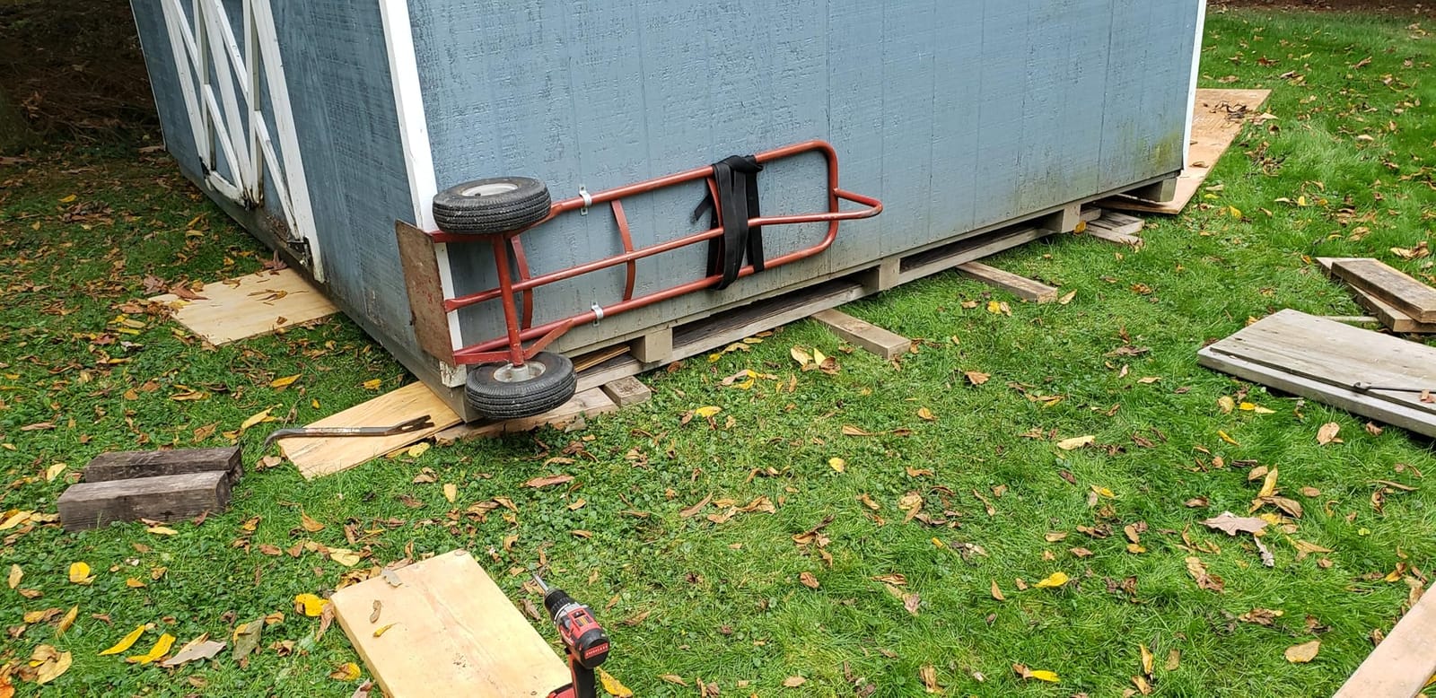Strongway Steel Hand Truck, 600-Lb. Capacity, 2-Wheel High-Back Frame customer photo 1