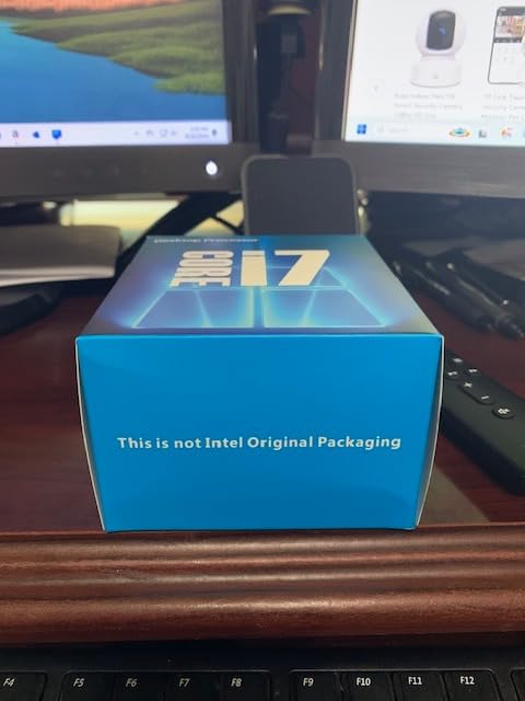 Intel Core i7-9700 Desktop Processor 8 Cores up to 4.7 GHz LGA1151 300 Series 65W customer photo 1