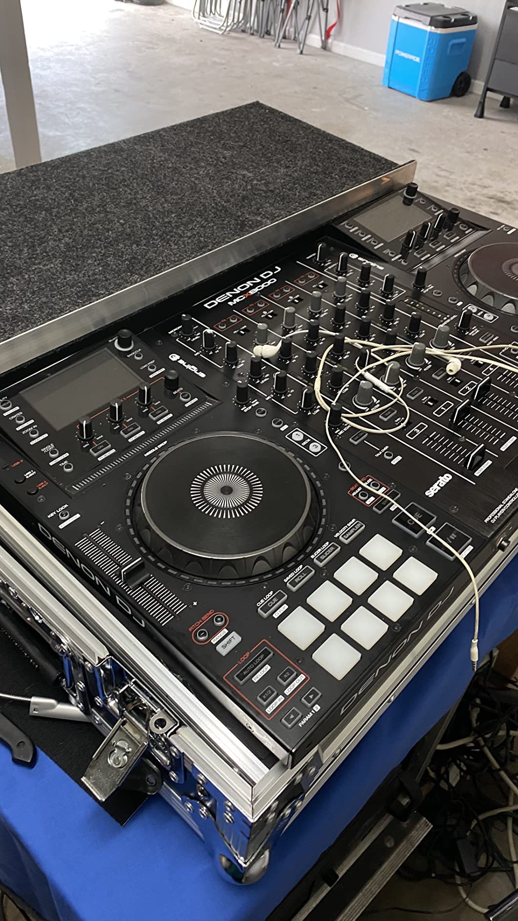 Flight Case Fits Pioneer DDJ-1000 with Glide Laptop Stand - Harmony Cases customer photo 2