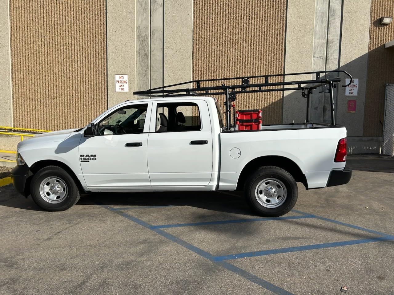 Elevate Outdoor Steel Over-Cab Truck Rack, 1,500 lb, Fits Beds to 75 in W customer photo 2