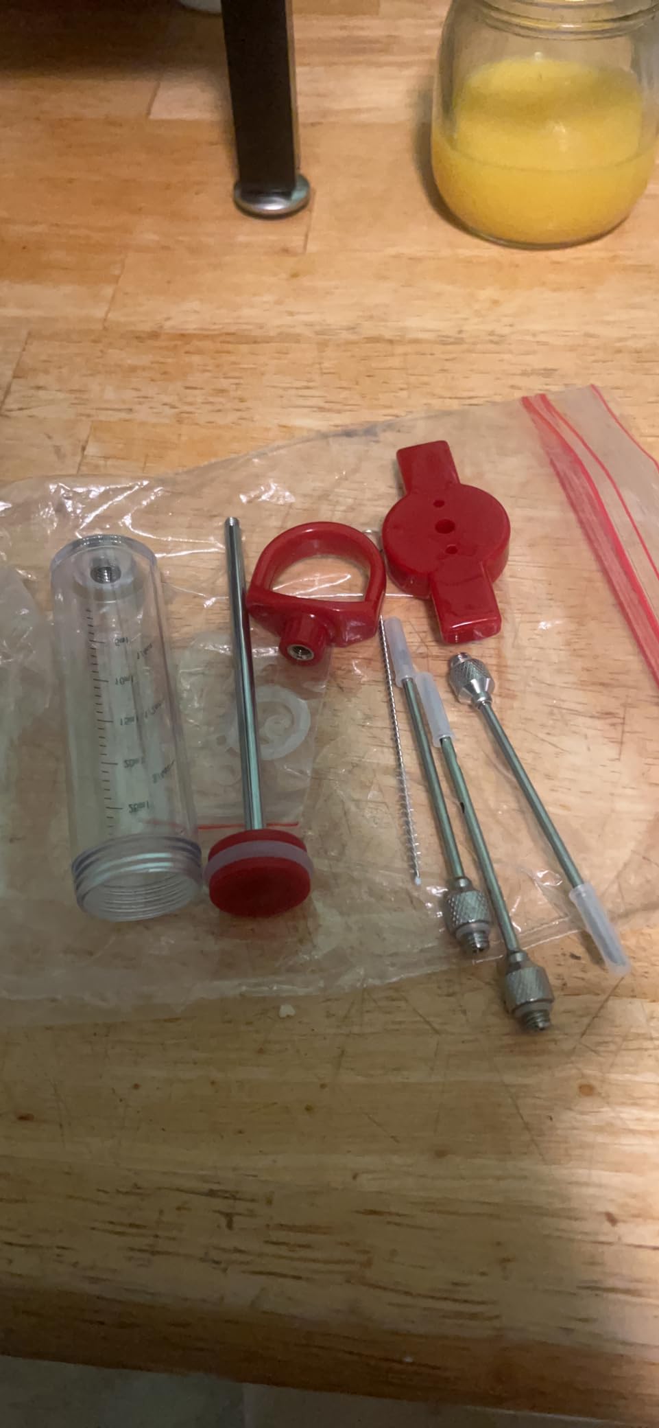 Meat Injector, 1-oz Plastic BBQ Marinade Injector Kit, Turkey Injector Syringe (3 Stainless Steel Meat Needles +3 Replacement O Rings + 1 Cleaning Brush) for Turkey Smoked BBQ Grill customer photo 1