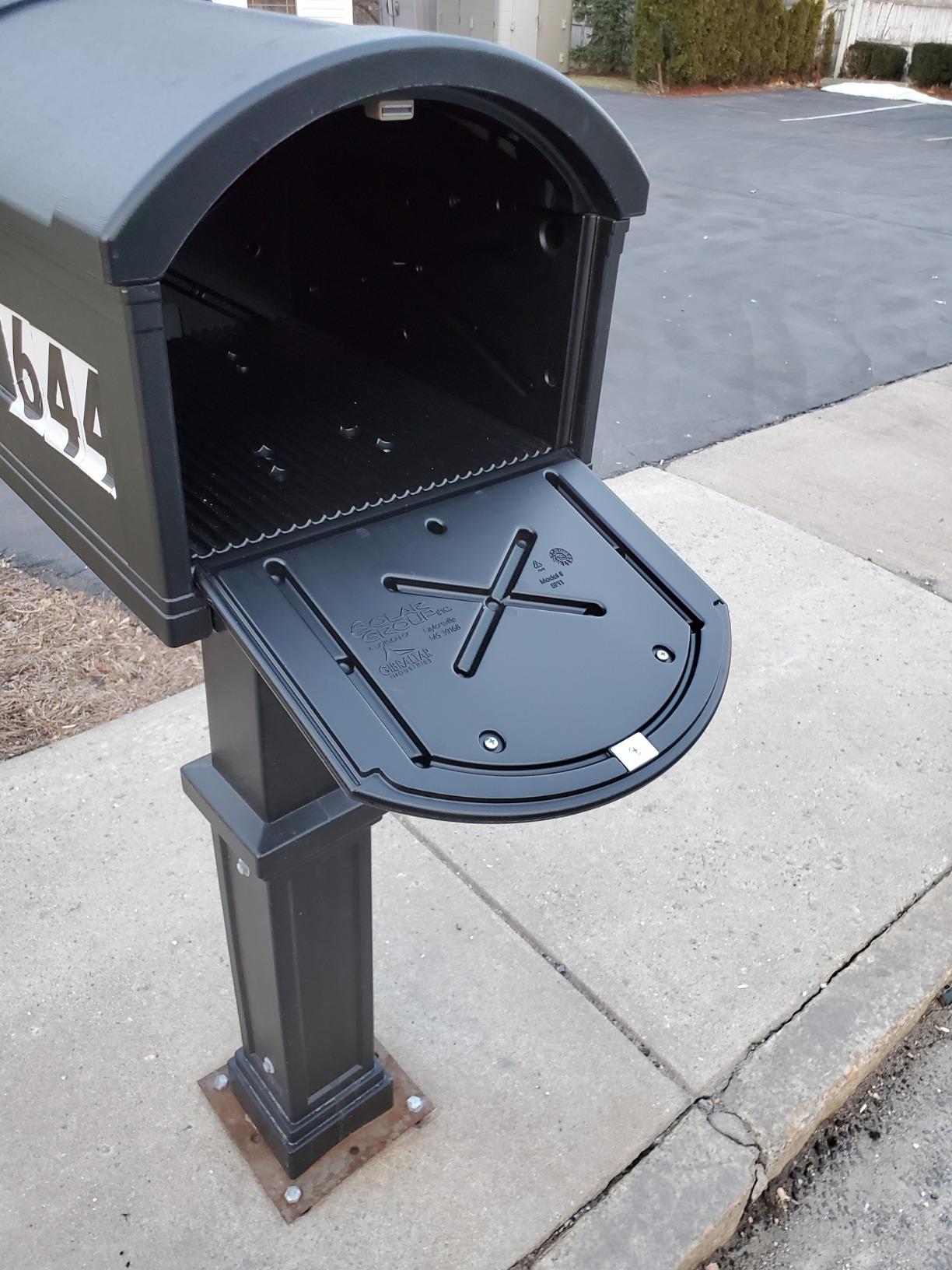 Gibraltar Mailboxes GHC40M01 Grand Haven Decorative Package Mailbox, Mocha customer photo 1
