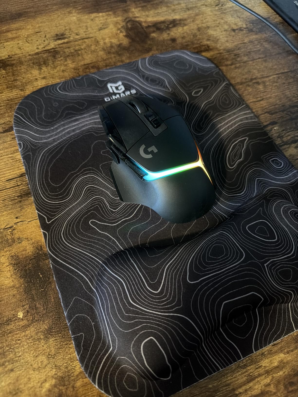 G502 X PLUS LIGHTSPEED Wireless RGB Mouse for Gaming - Optical Mouse with LIGHTFORCE Hybrid Switches, LIGHTSYNC RGB, HERO 25K Gaming Sensor, Compatible with PC - MacOS/Windows - Black customer photo 1