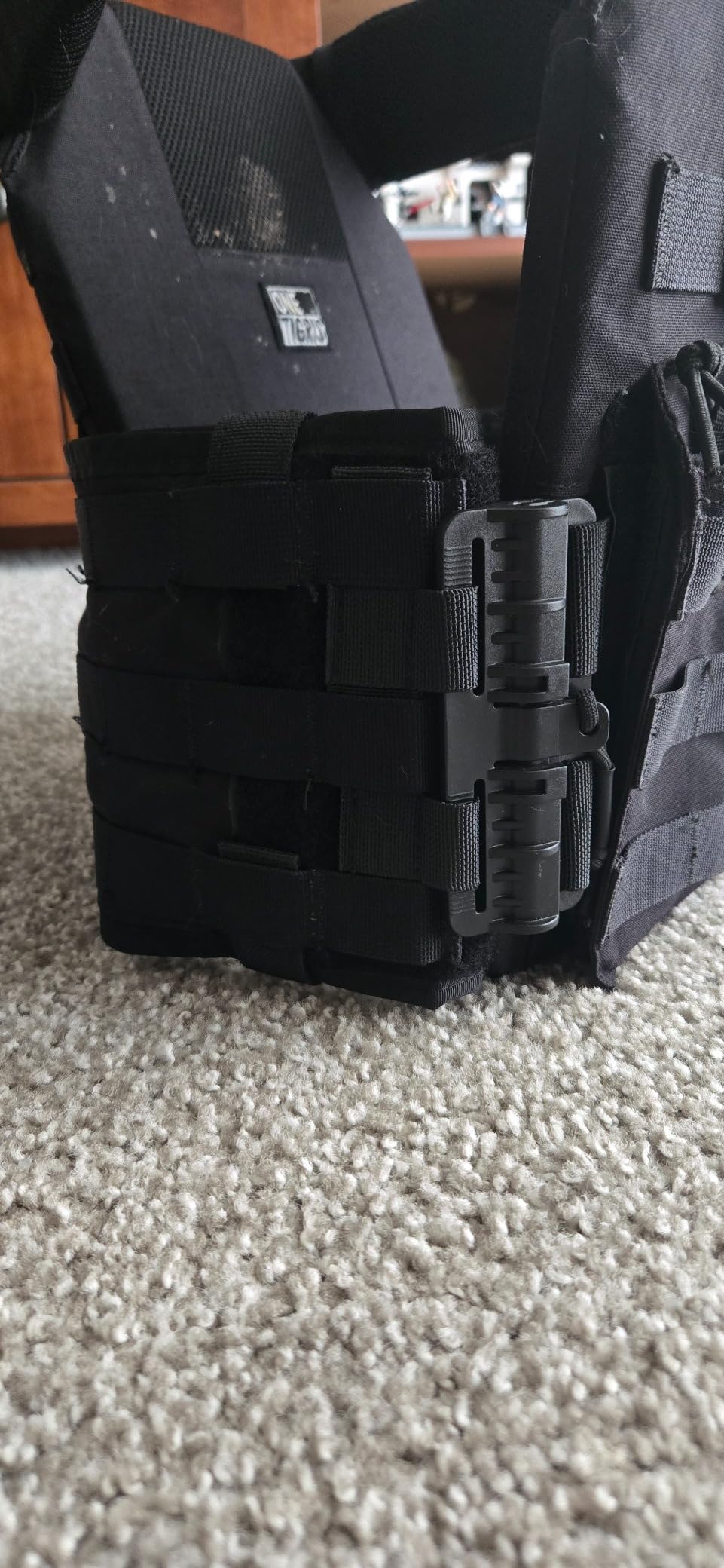 ONETIGRIS DOOM Airsoft Tactical Vest, Adjustable MOLLE Combat Vest for Men customer photo 1
