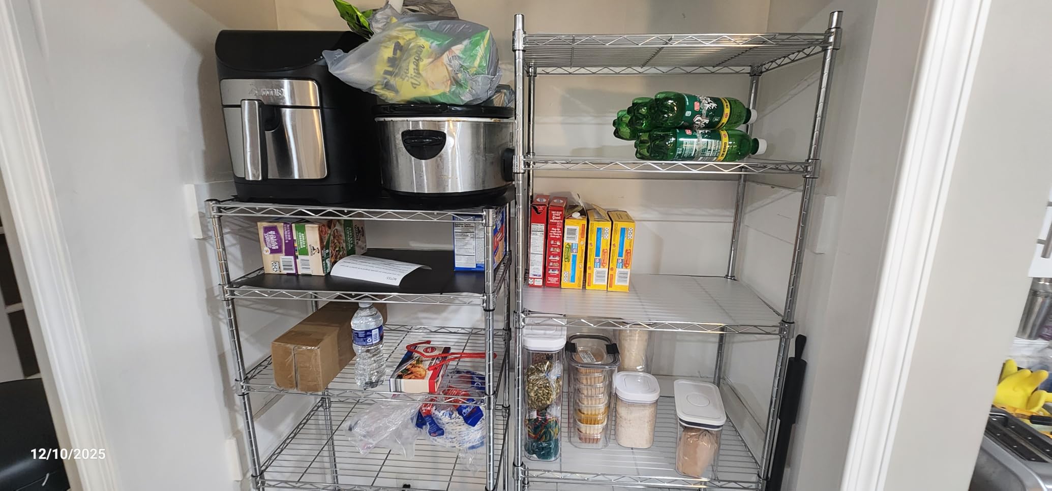 Finnhomy 8-Tier Wire Shelving Unit Adjustable Steel Wire Rack Shelving 8 Shelves Steel Storage Rack or Two 4-Tier Shelving Units with PE mat, Leveling Feet and Safety Device, NSF Certified, Chrome customer photo 2