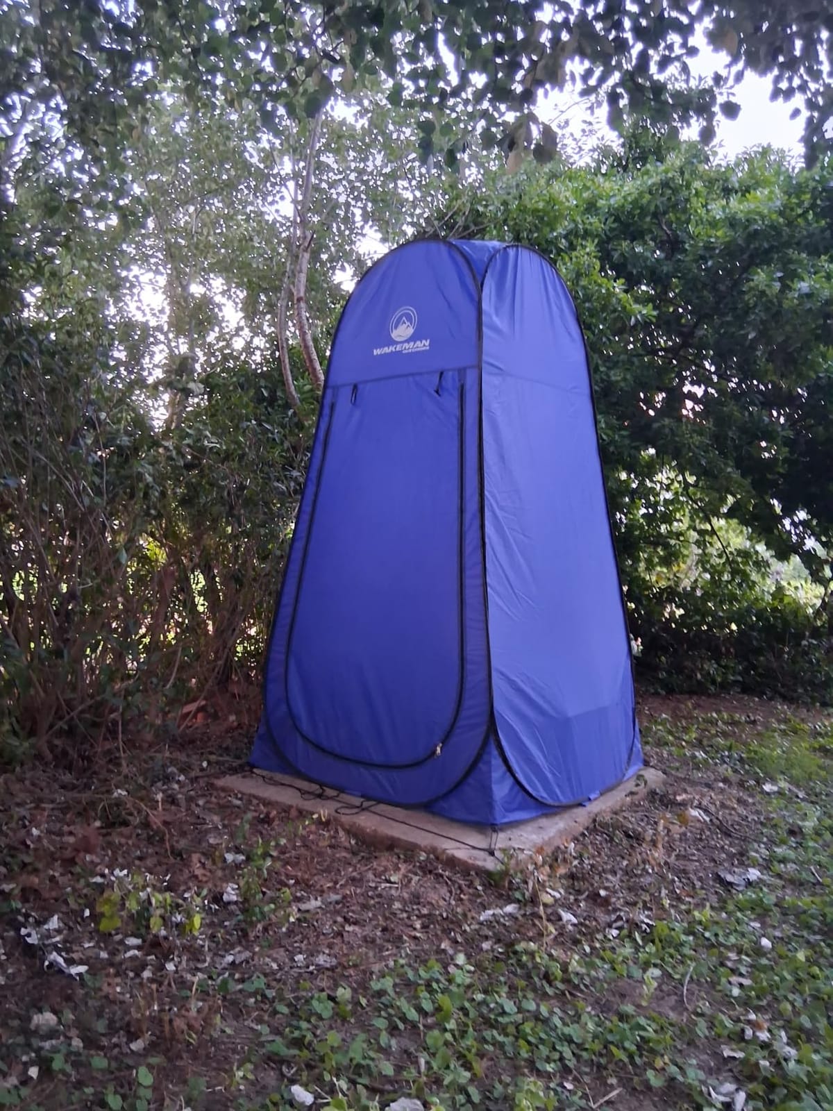 Pop Up Pod - Privacy Shower Tent, Dressing Room, or Portable Toilet Stall with Carry Bag for Camping, Beach, or Tailgate by Wakeman Outdoors (Black) customer photo 2