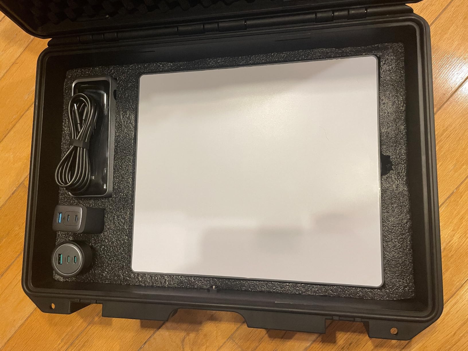 Lykus HC-3010 Waterproof Hard Case with Foam, Inner Size 10.75*6.65*3.94in customer photo 1