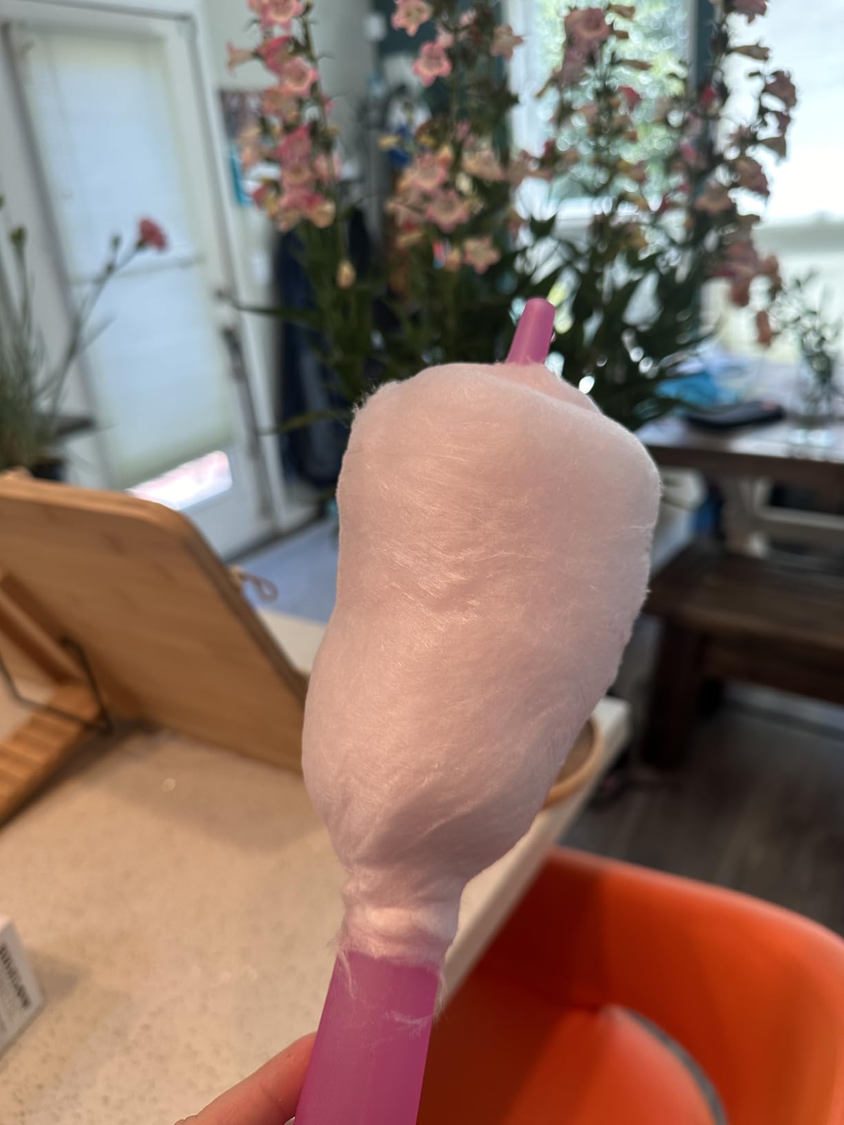 Nostalgia Classic Countertop Cotton Candy Machine, Manual, Retro Vintage Candy Maker Includes 2 Reusable Cones & Scoop, Aqua customer photo 2