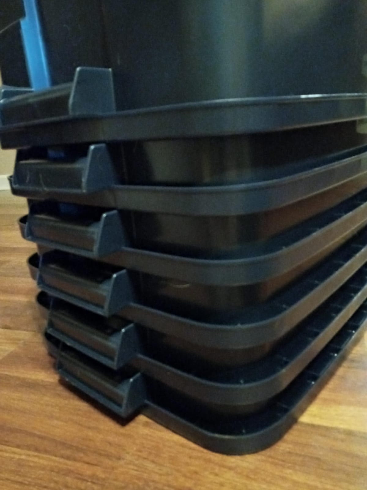 Rubbermaid Roughneck Tote 14 Gal, 6 Pack, Made in USA, Dark Indigo Metallic, Rugged Plastic Stackable Storage Bins with Lids and Handles customer photo 2