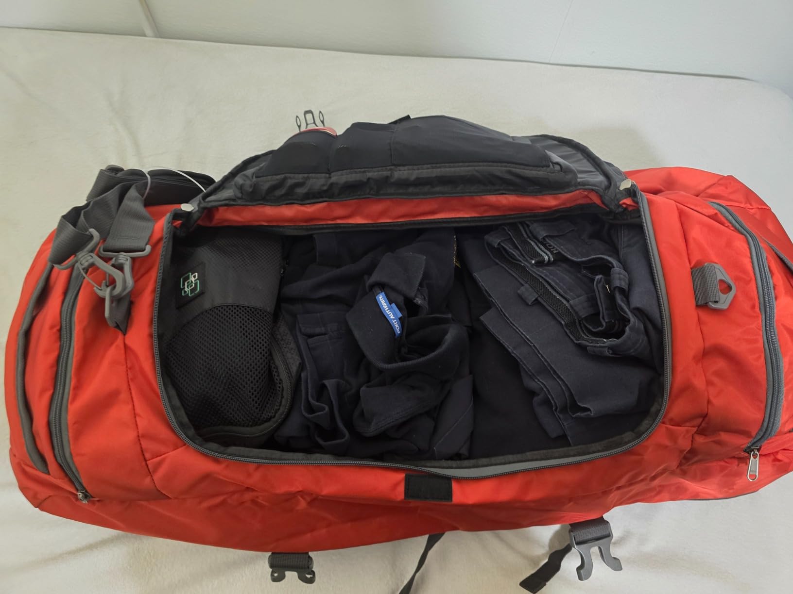 Ubon Convertible Duffel Backpack Weekender Gym Bag with Shoe Compartment customer photo 1