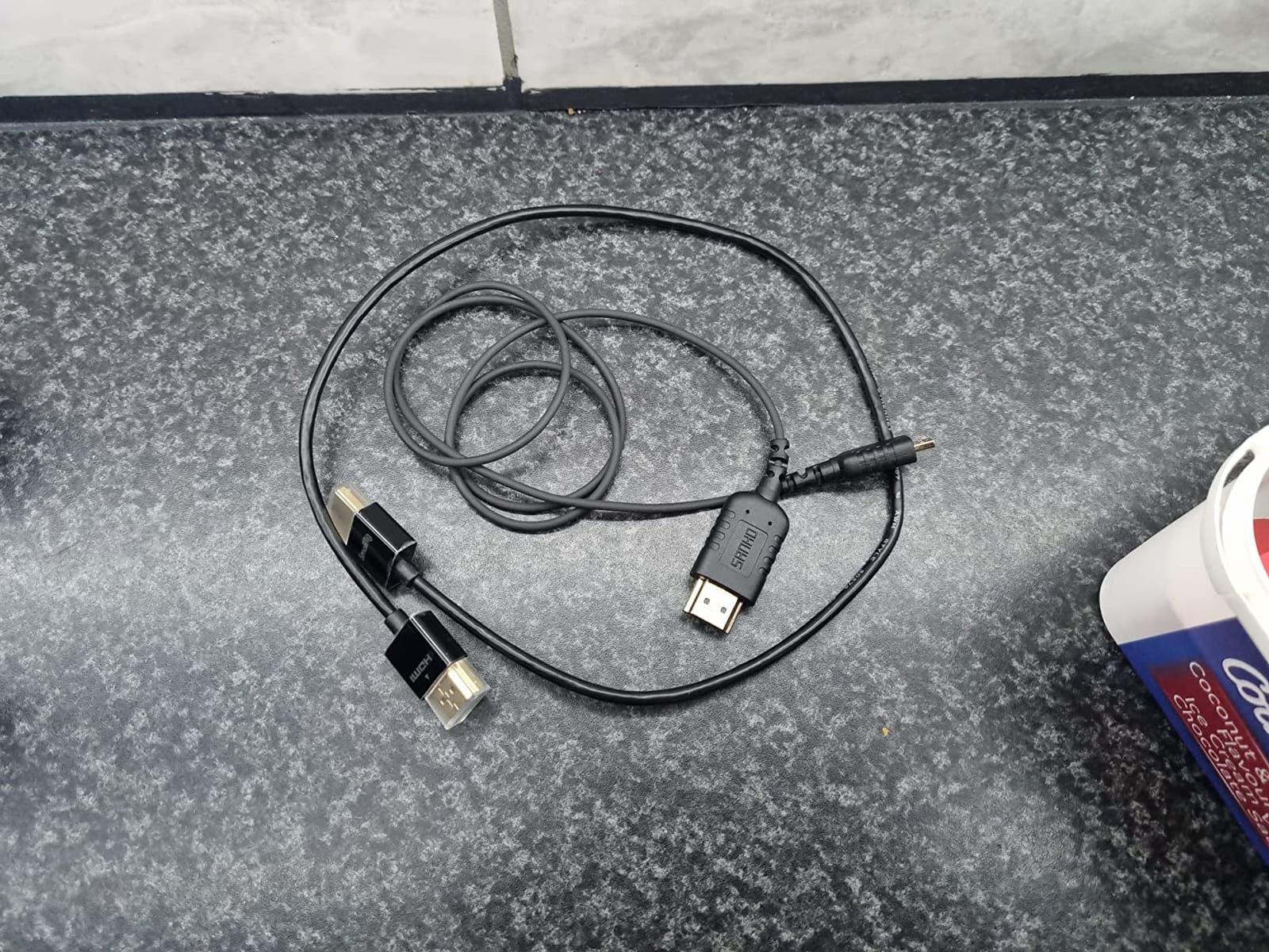 SmallRig Upgraded Ultra Thin HDMI Cable 55cm/1.8Ft (A to A) - 2957B customer photo 1