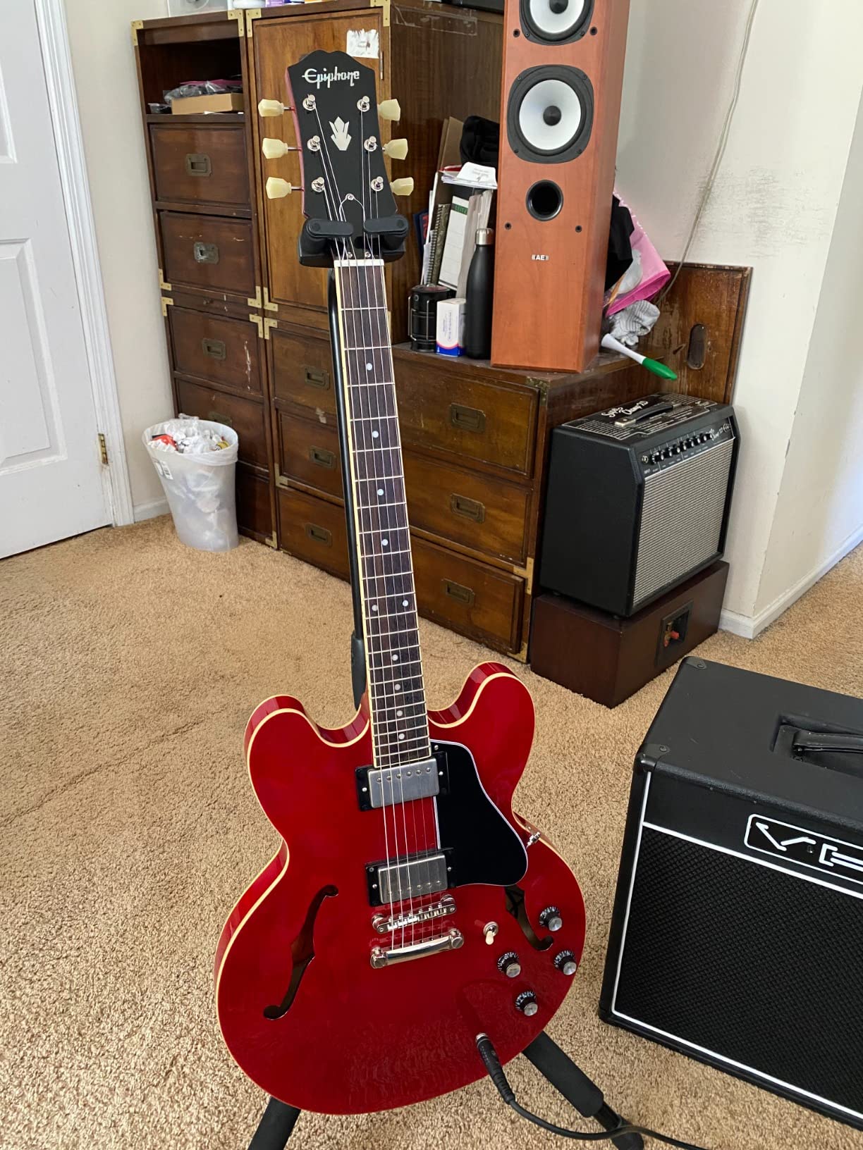Epiphone ES335 Semi Hollowbody, Cherry customer photo 2