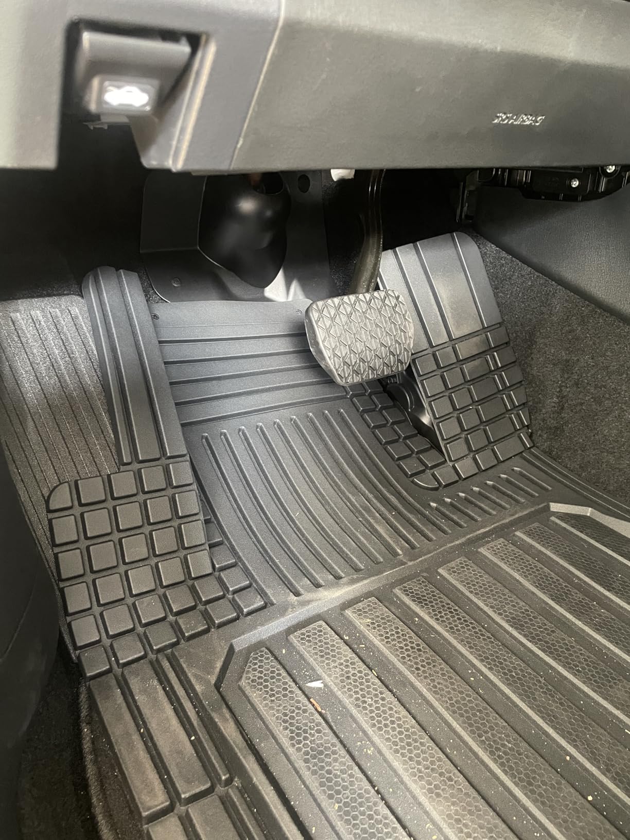 CAT® ToughLiner™ Black Car Floor Mat– Heavy-Duty Trim to Fit for Trucks, & SUVs – All-Weather Odorless Rubber Automotive Mat & SUV Floor Liners for Maximum Protection customer photo 2