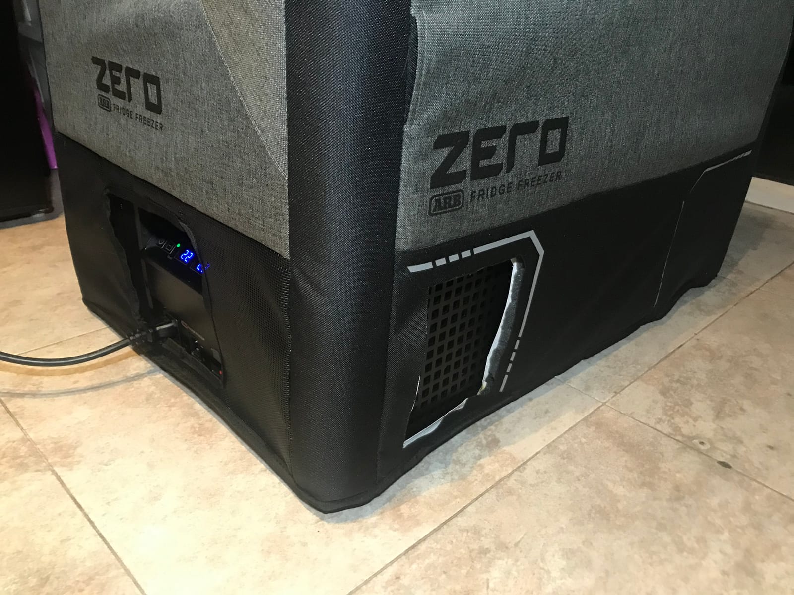 ARB Zero Fridge Transit Bag- for Use with 101Q Dual Zone Fridge Freezer (10900054) customer photo 2