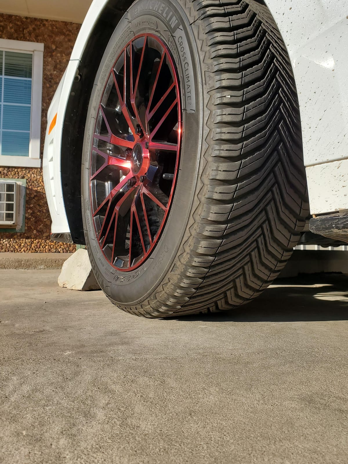 MICHELIN CROSSCLIMATE2 A/W CUV 225/65R17 102H (Set of 1 Tire Only) customer photo 1