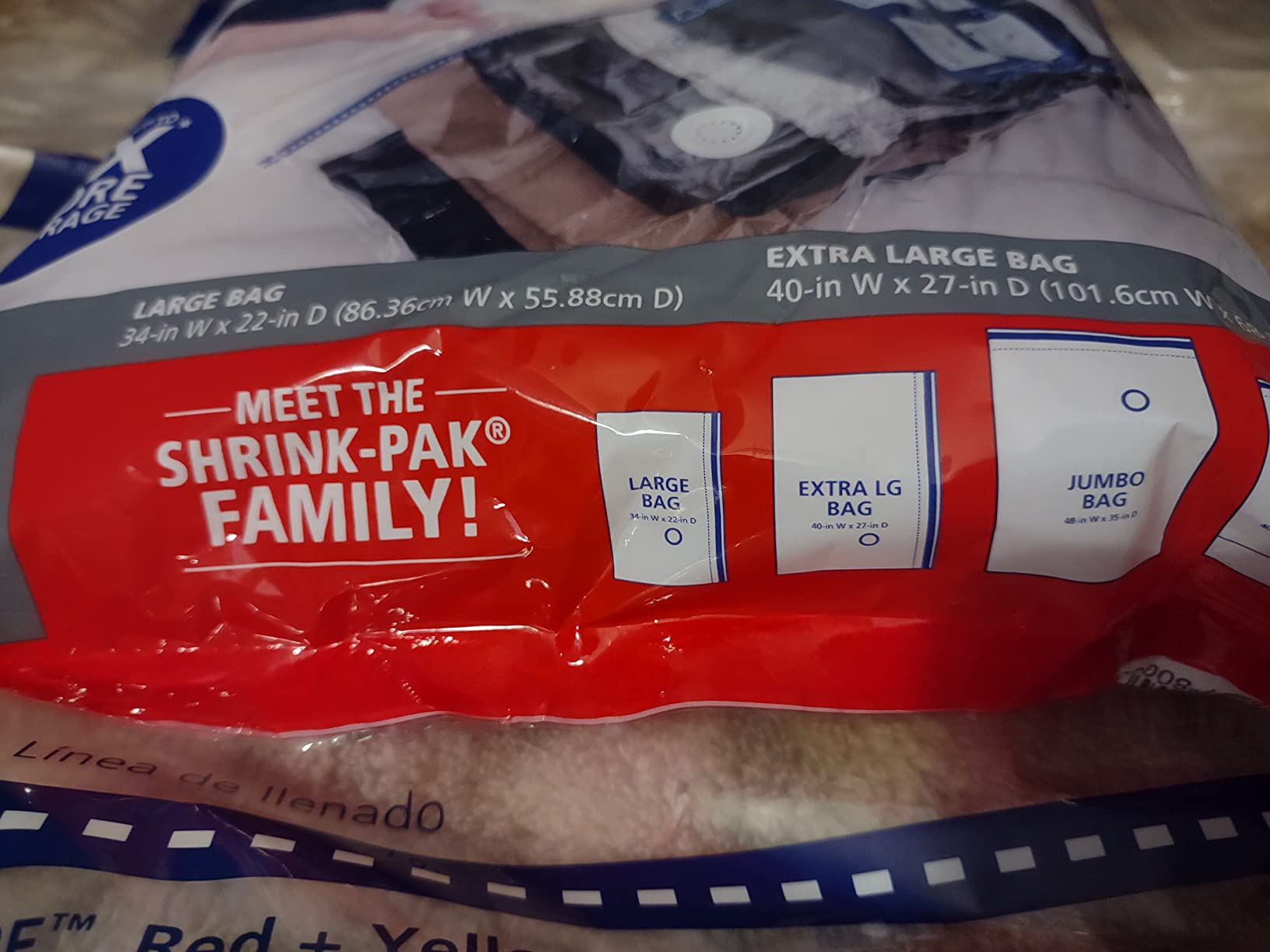 Hefty Shrink-Pak Vacuum Storage Bags - Space Saver for Under Bed Storage, Clothing and Comforters, Odor Resistant, 3X More Storage Space - 3 Large, 3 XL Bags customer photo 1