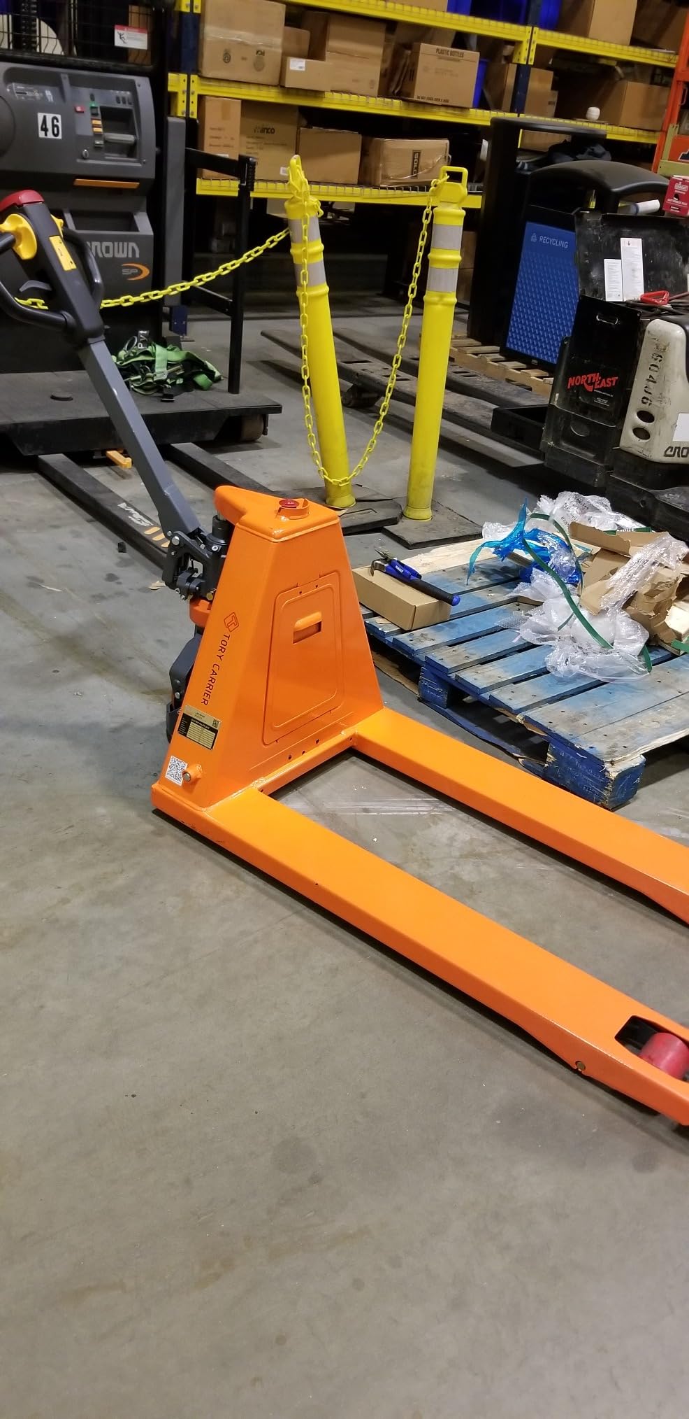 Tory Carrier Full Electric Pallet Jack, 3300lbs Capacity, 48 X 27 Forks customer photo 1