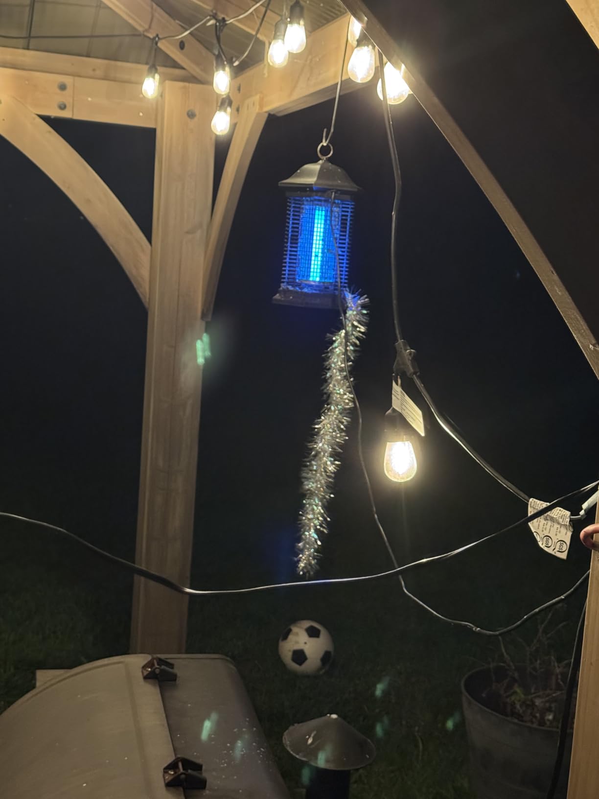 AMUFER Bug Zapper Outdoor Indoor with18W Power & 4400V Instant Grid customer photo 1