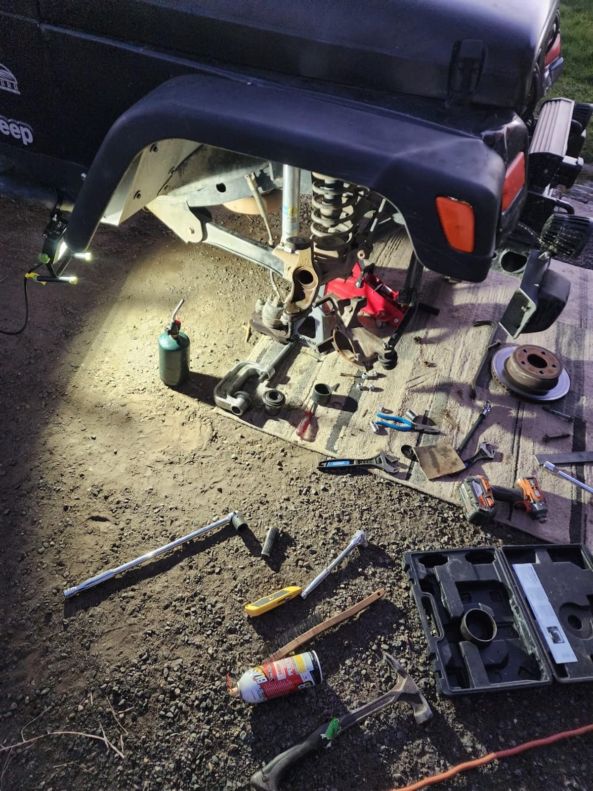 PowerSmith LED Work Light with Metal Stand and Sealed Power Switch 2000 Lumens PWLS020H customer photo 2