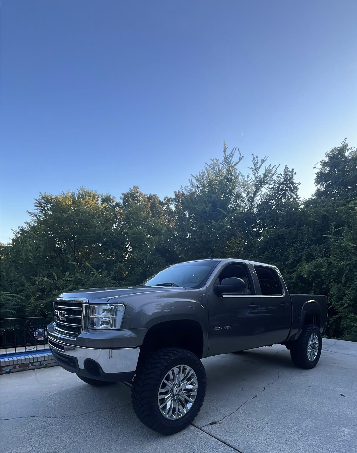 Atturo Trail Blade M/T LT35X12.50R18 123Q Mud Terrain E (10 Ply) Tire customer photo 1