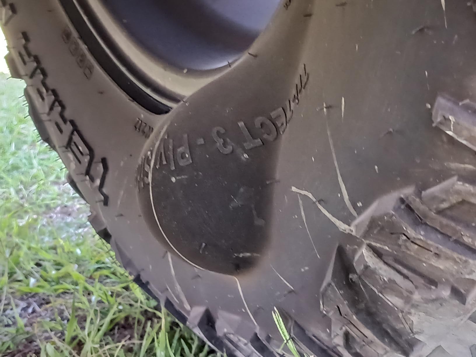 Venom Power Terra Hunter R/T+ LT35X11.50R20 Rugged Terrain E (10 Ply) Tire customer photo 2