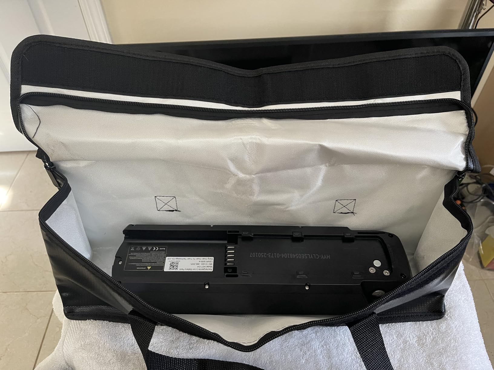 FLASLD Large Fireproof Lipo Bag for 100Ah Lithium Battery Storage and Charging, 14 x 7.8 x 9.5in Waterproof Box for Documents and Valuables customer photo 2