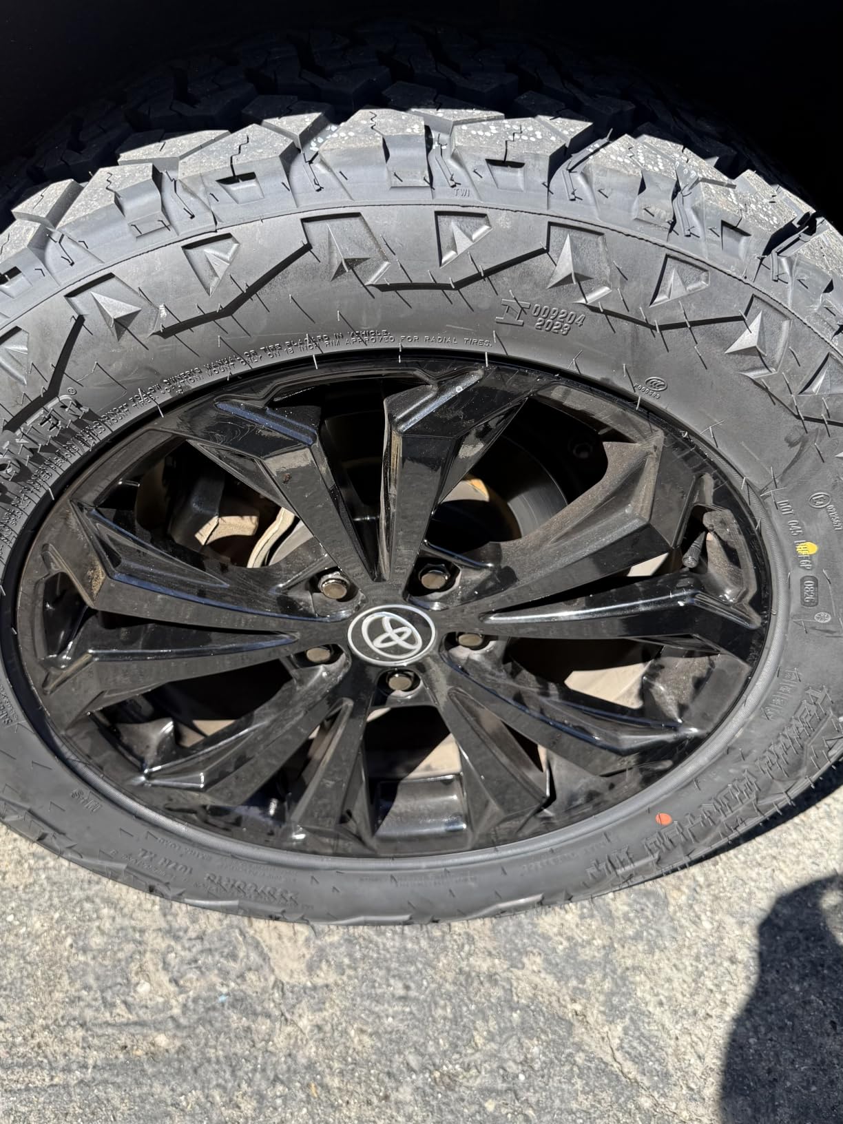 Venom Power Terra Hunter X/T LT35X10.50R17 Extreme Terrain E (10 Ply) Tire customer photo 2