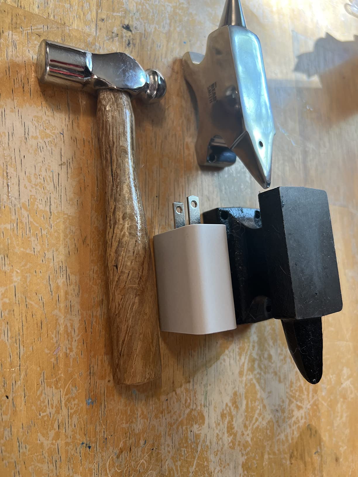 Iron Horn Anvil Bench Block,Small Iron Single Horn Base Jeweler Blacksmith Tool, Metal Stamping Hammer for Jewelry Making customer photo 1