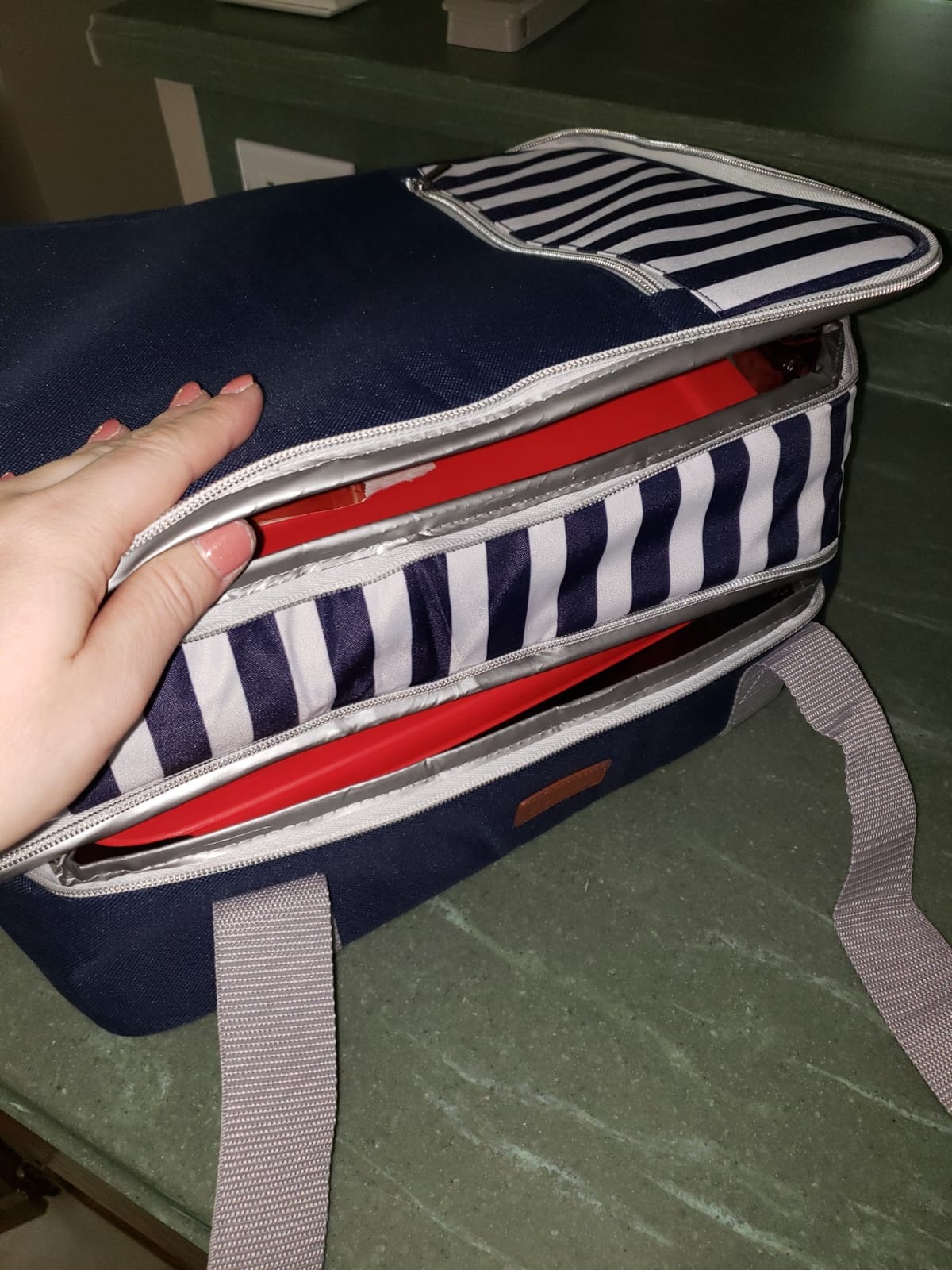 Expandable Casserole Carrier Bag - Double Decker Food Bag, Insulated Casserole Carrier for Hot or Cold Food, Lasagna Holder Tote for Picnics,Beaches,Traveling or Gifts customer photo 1