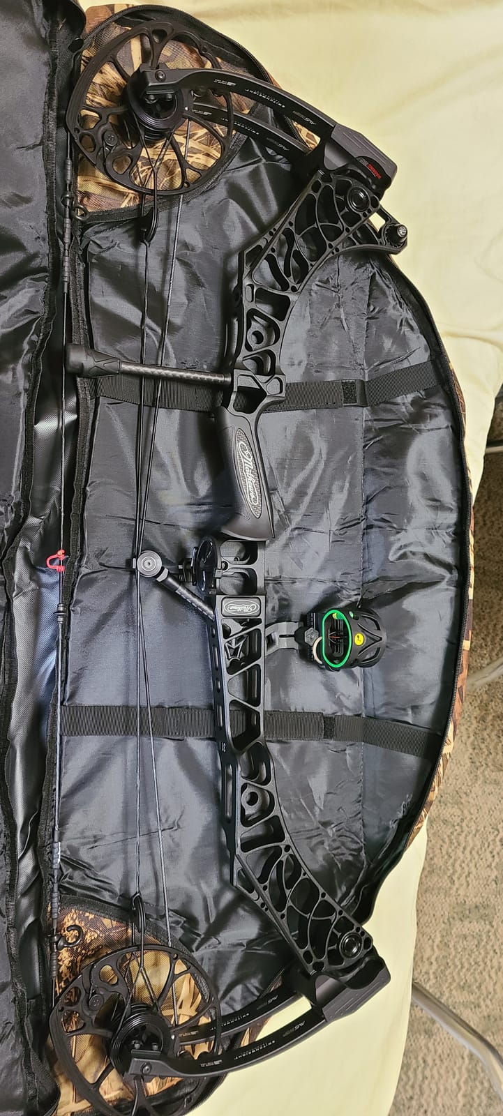 Compound Bow Case Soft Bow Padded Case Light-Weight Bow Carry Bag with Arrow Pocket customer photo 2