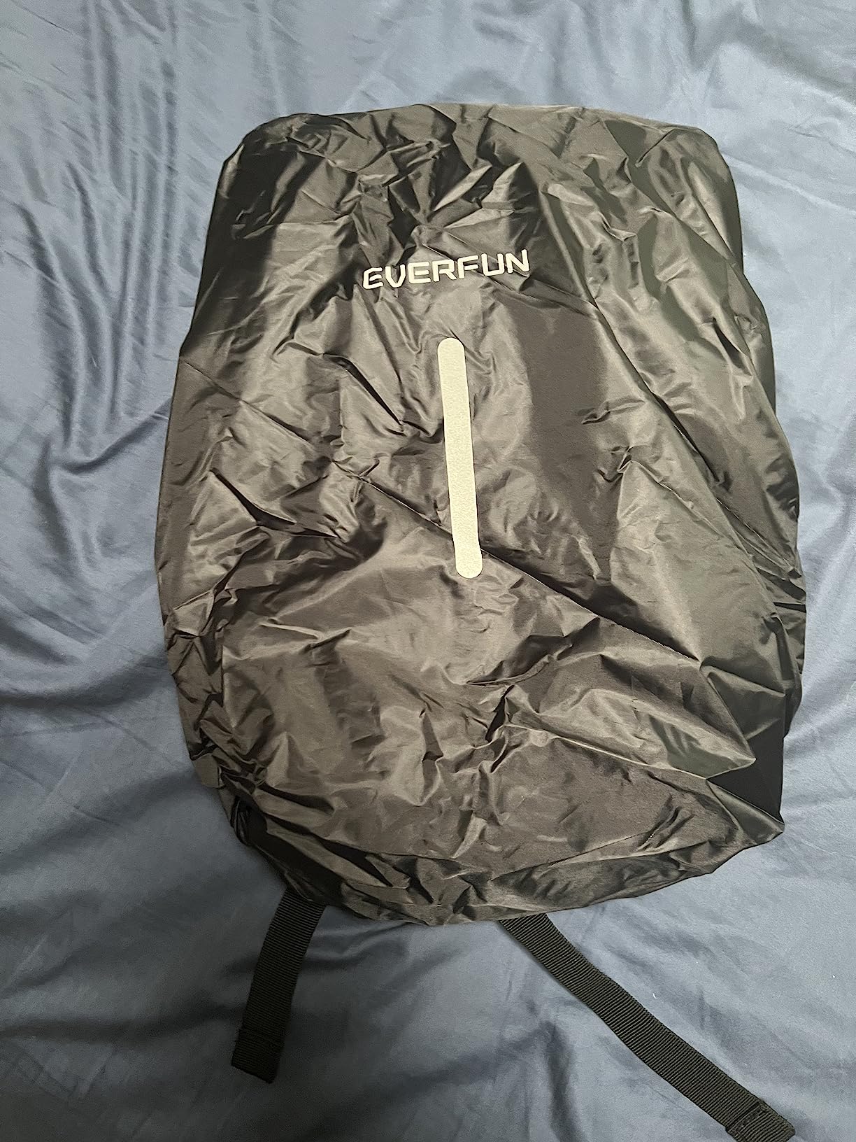 Everfun Hydration Backpack 18L with Water Bladder 2L/3L Hiking Water Backpack Women Men Hydration Pack Insulated Lightweight Day Hydropack with Storage for Hiking, Biking, Running, Festival customer photo 2