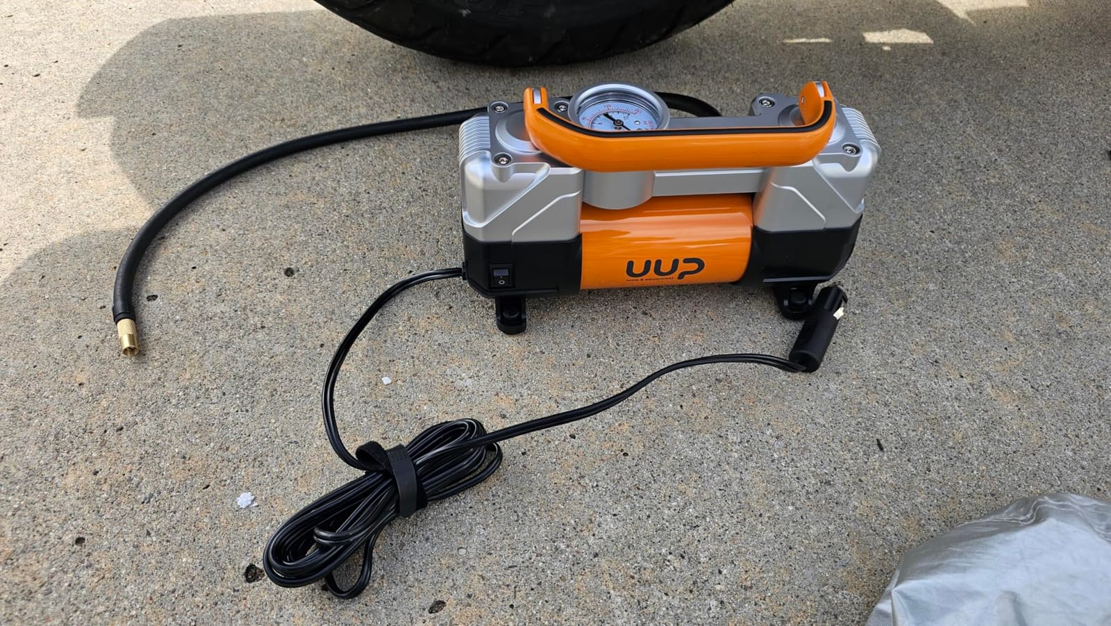 UUP Portable 12V Air Compressor, 150 PSI Tire Inflator with Dual Cylinders customer photo 1