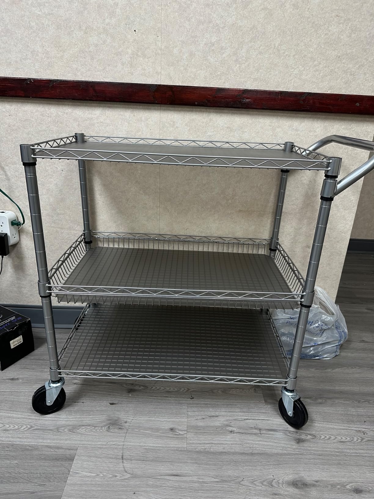 WDT 990Lbs Capacity Heavy Duty Rolling Utility Cart, NSF Rolling Carts with Wheels,Commercial Grade Metal Cart with Handle Bar & Shelf Liner,Trolley Serving Cart for Restaurant,Kitchen,Gray customer photo 1