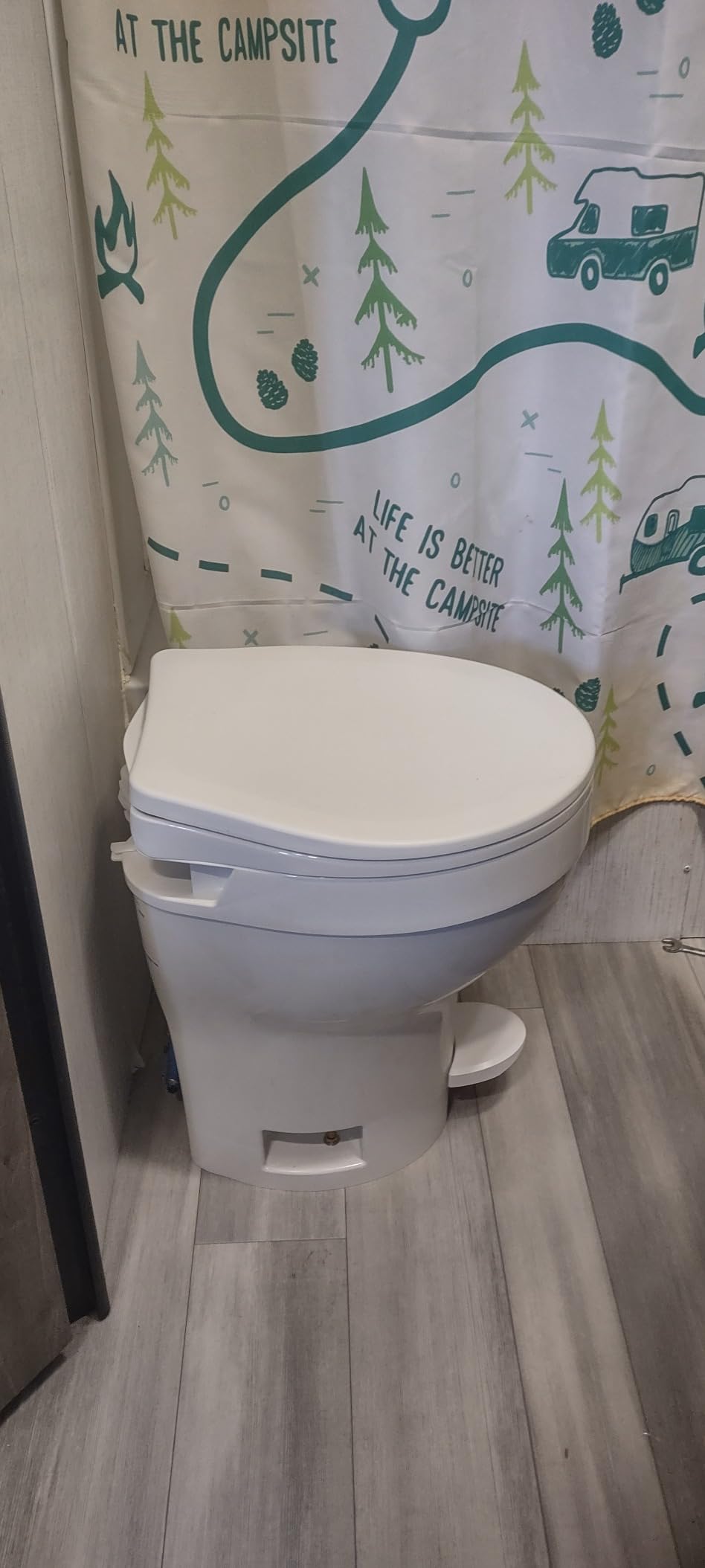 Thetford Aqua-Magic® VI High Profile, White customer photo 1