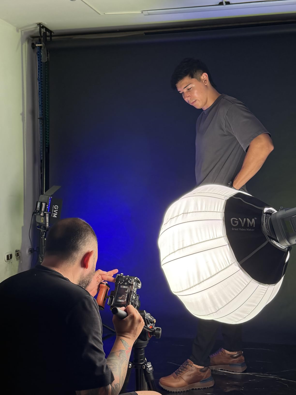 GVM 150W Video Light Kit, 2700K-7500K Continuous Lighting for Photography with Lantern Softbox&Stand, Bi-Color Studio Light Kit with Bluetooth Control, CRI 97+ 8 Scene Lights for Live Streaming customer photo 2