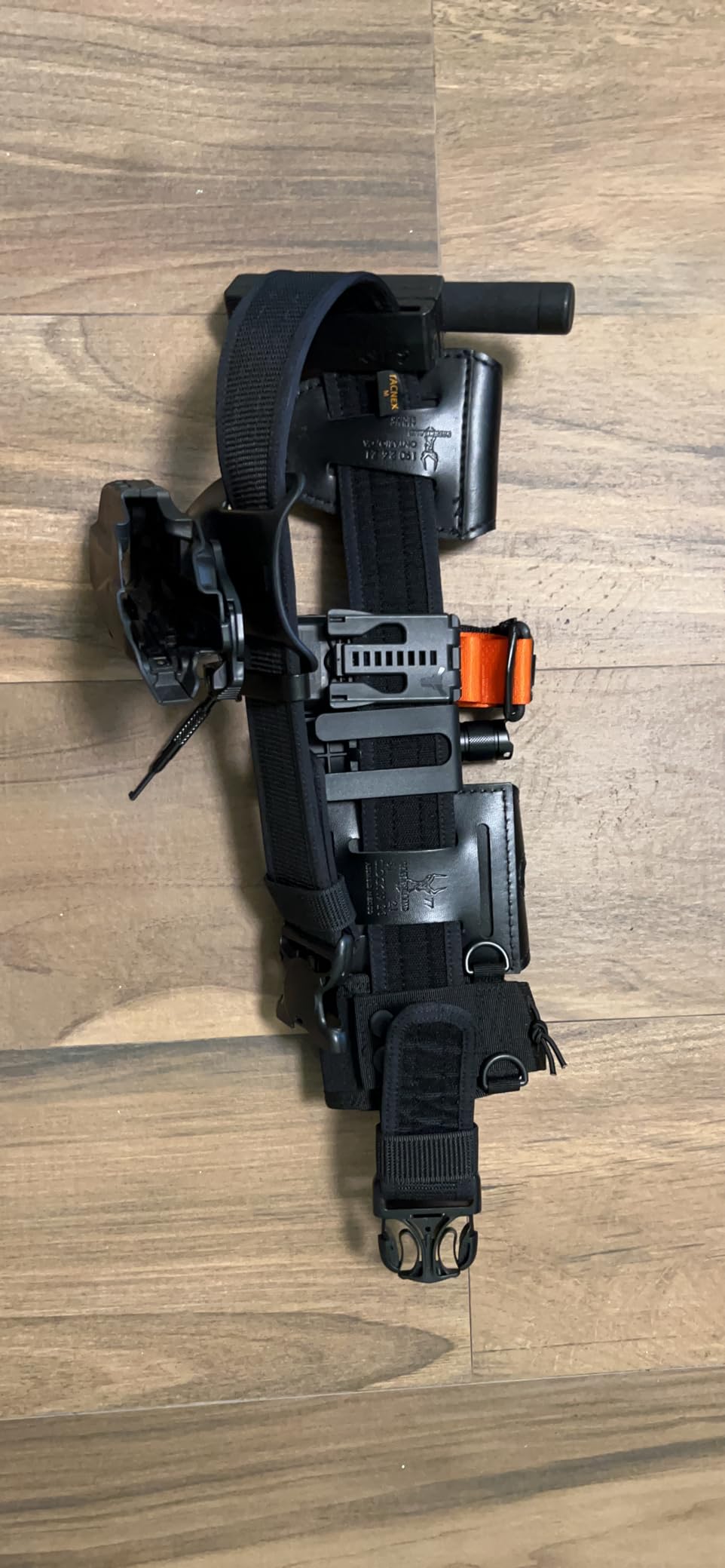 TACNEX Duty Belt w/Hook Lining 4 Keepers 2