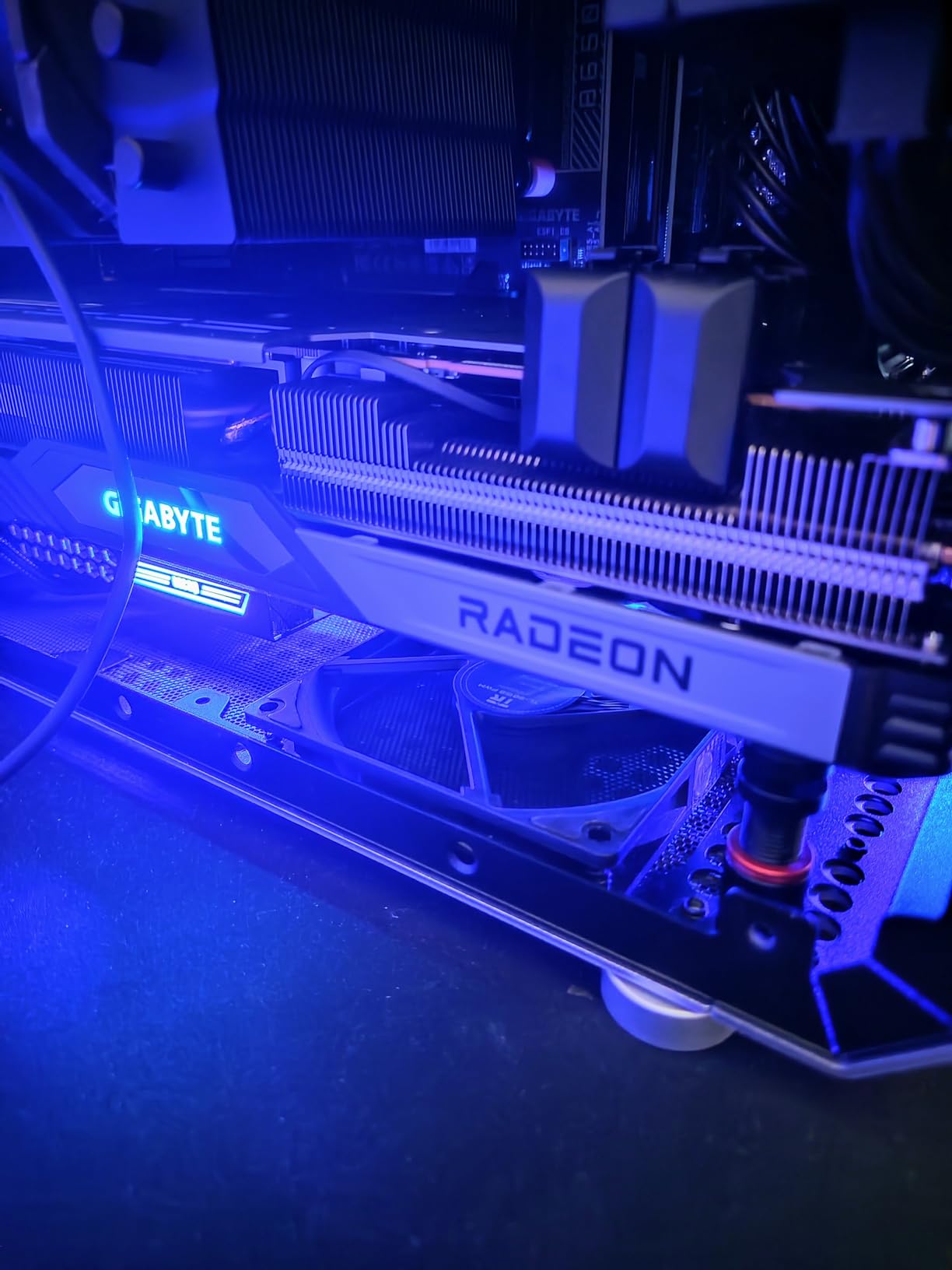 Game Capture Card, HDMI PCI-E 4K 30fps Record | Live Stream from Gaming Systems, Camcorders, DSLRs, Support Zero Delay HDMI Loop-Out customer photo 2