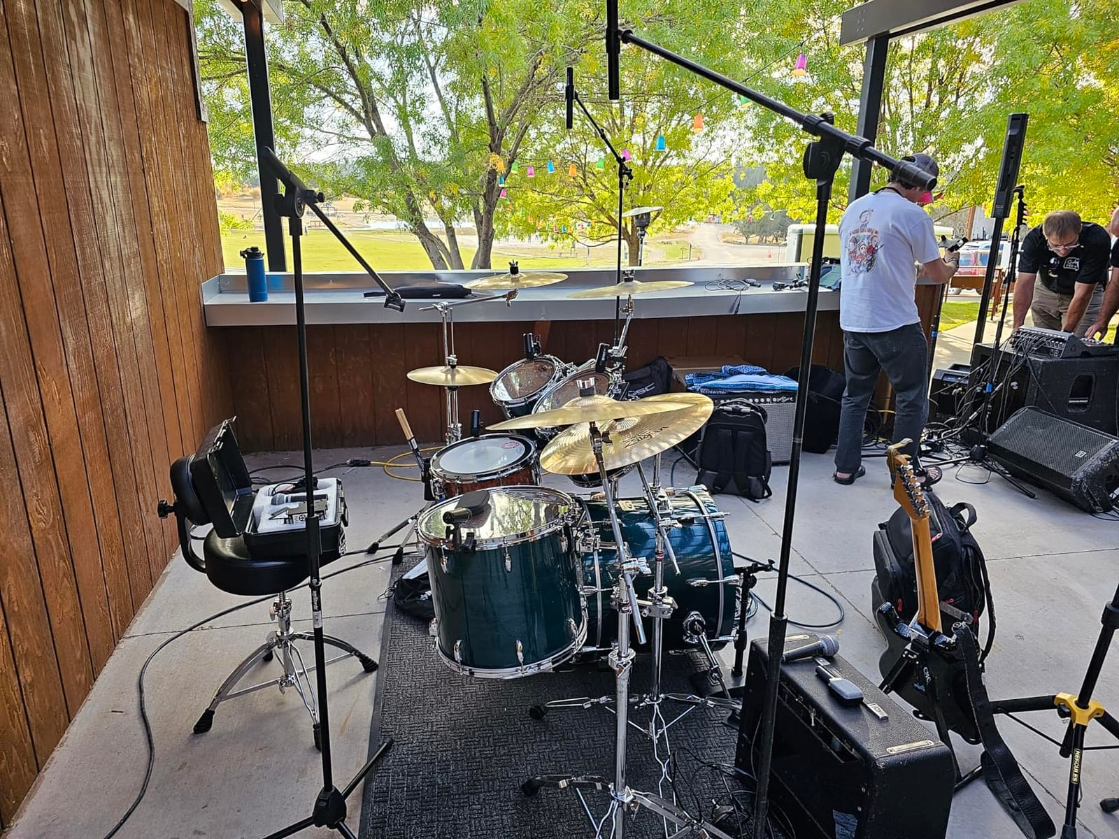 D Debra DK7 Pro 7-Piece Wired Drum Microphone Kit for Performing and Recording Drummers, Includes Mics, Mic Clip with Options for Kick Drums, Snare, Rack/Floor Toms, Congas and Cymbals customer photo 2