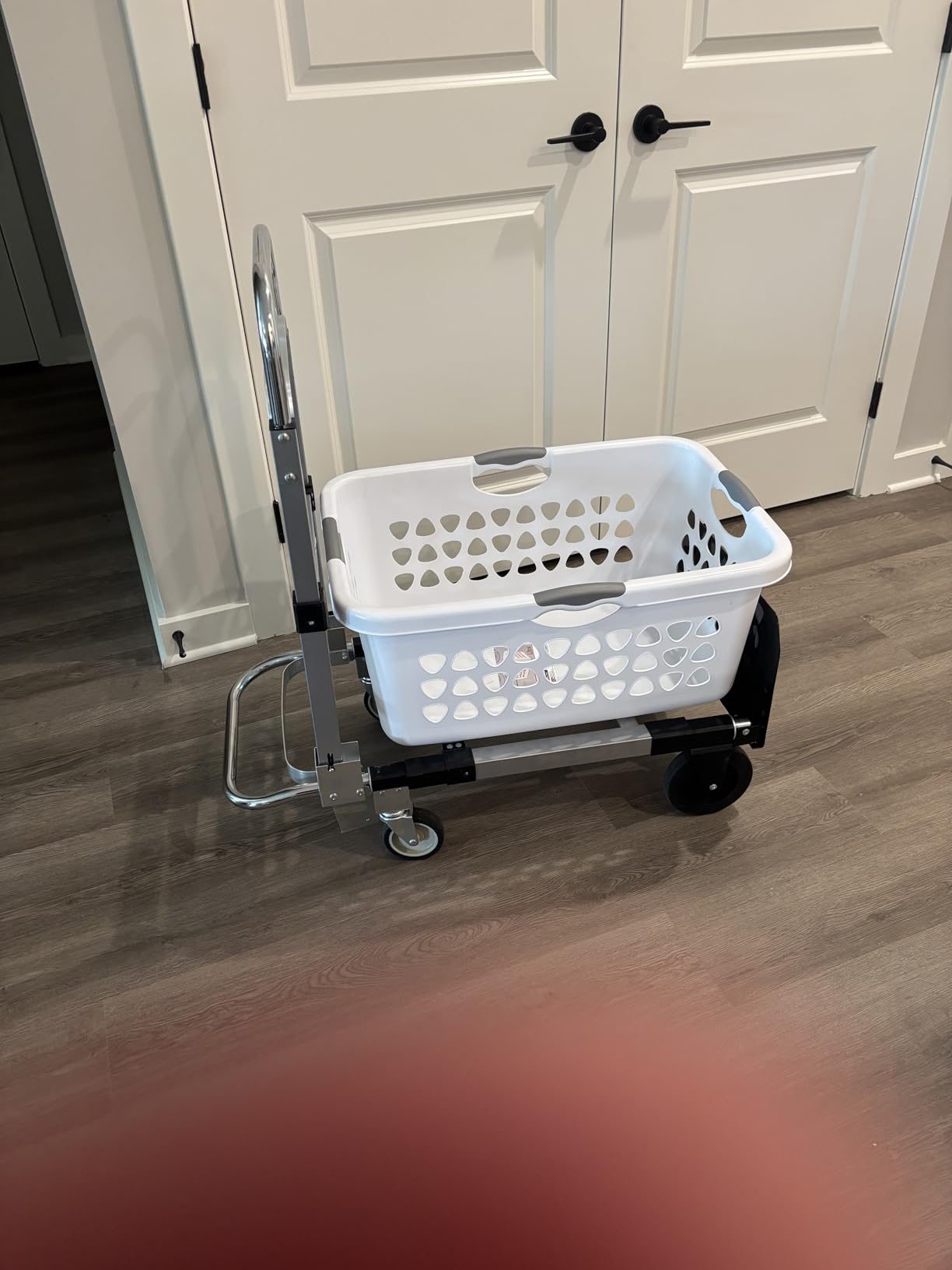 Suzhi Hand Truck Dolly Cart Heavy Duty/with 2 Wheels,600 Lbs Load, 2 Straps for Moving Furniture/Appliance/Carton/Warehouse/Office customer photo 2